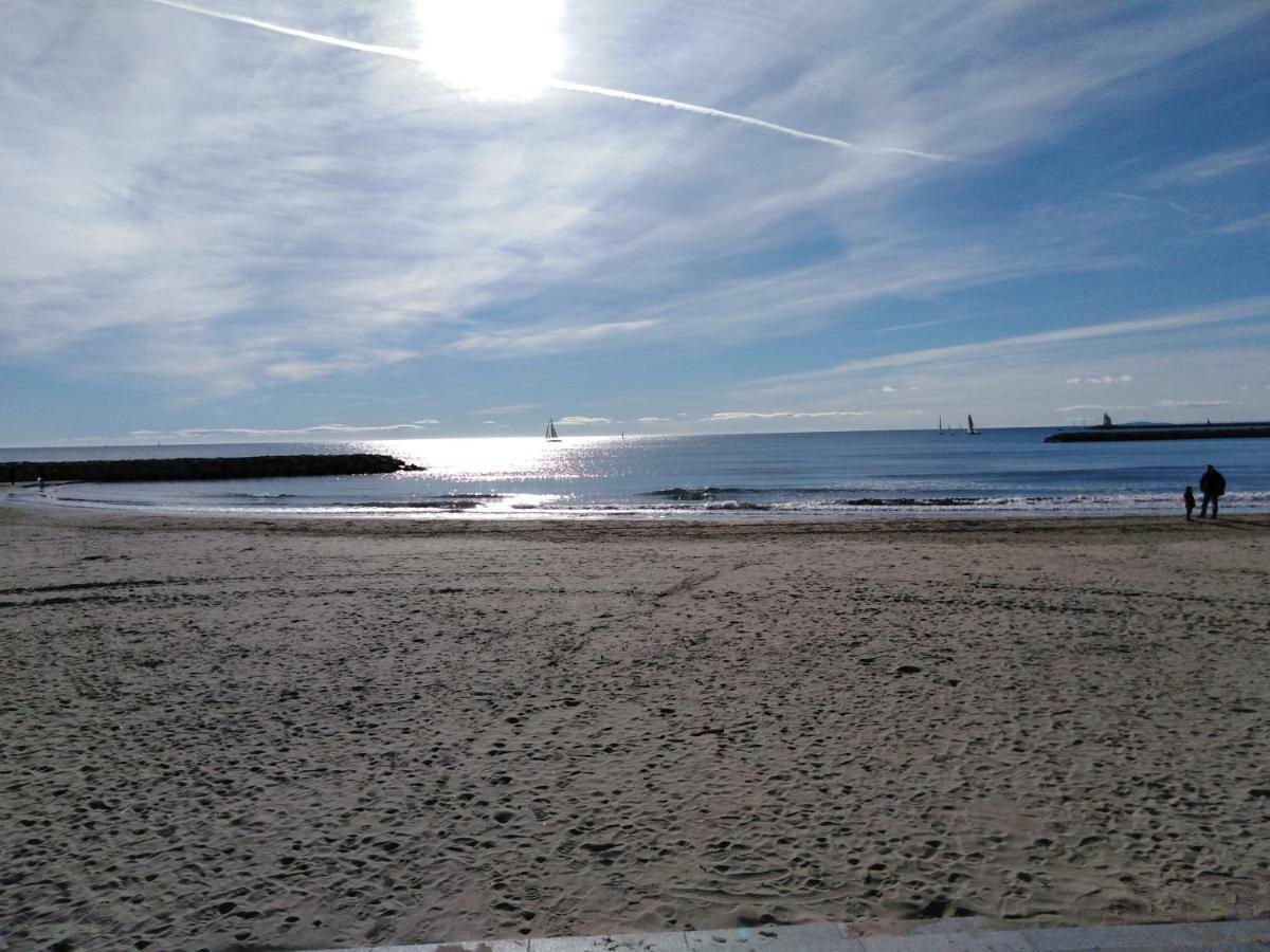 Jolis Studios Vue Sur Mer Port, Etangs Et Canaux Residence Rivercity Carnon-Plage Exterior photo