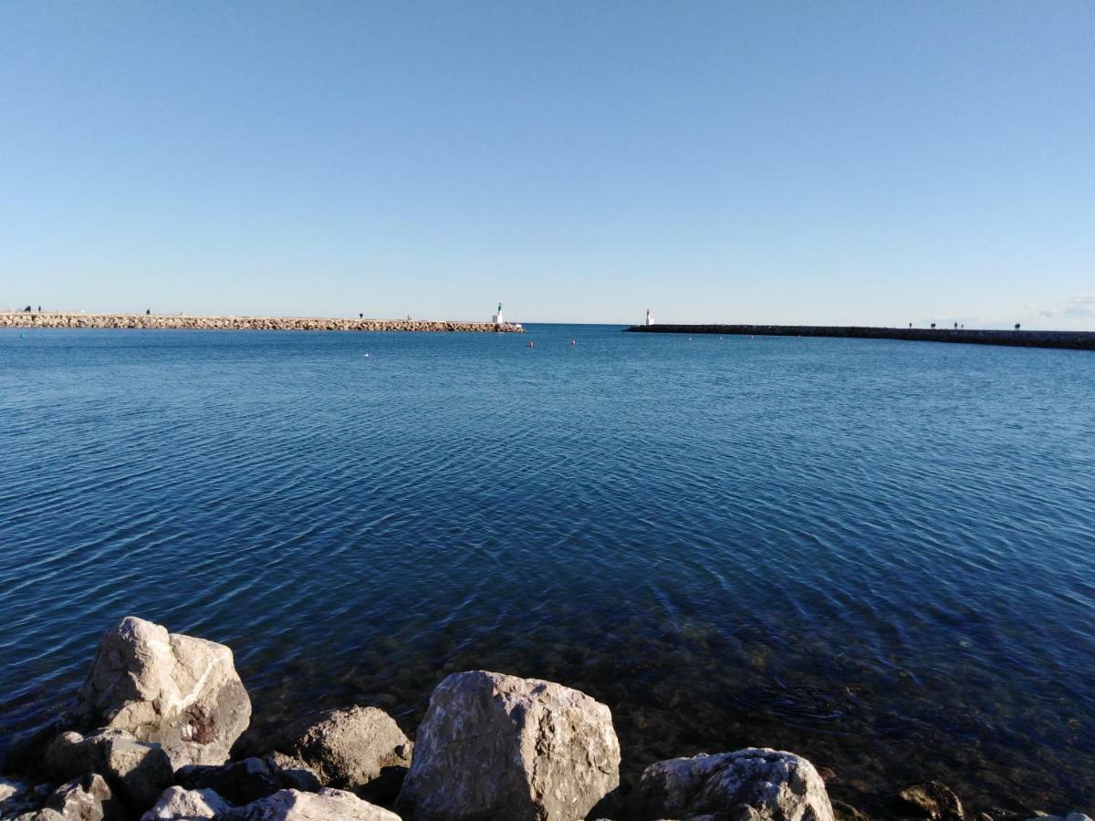 Jolis Studios Vue Sur Mer Port, Etangs Et Canaux Residence Rivercity Carnon-Plage Exterior photo