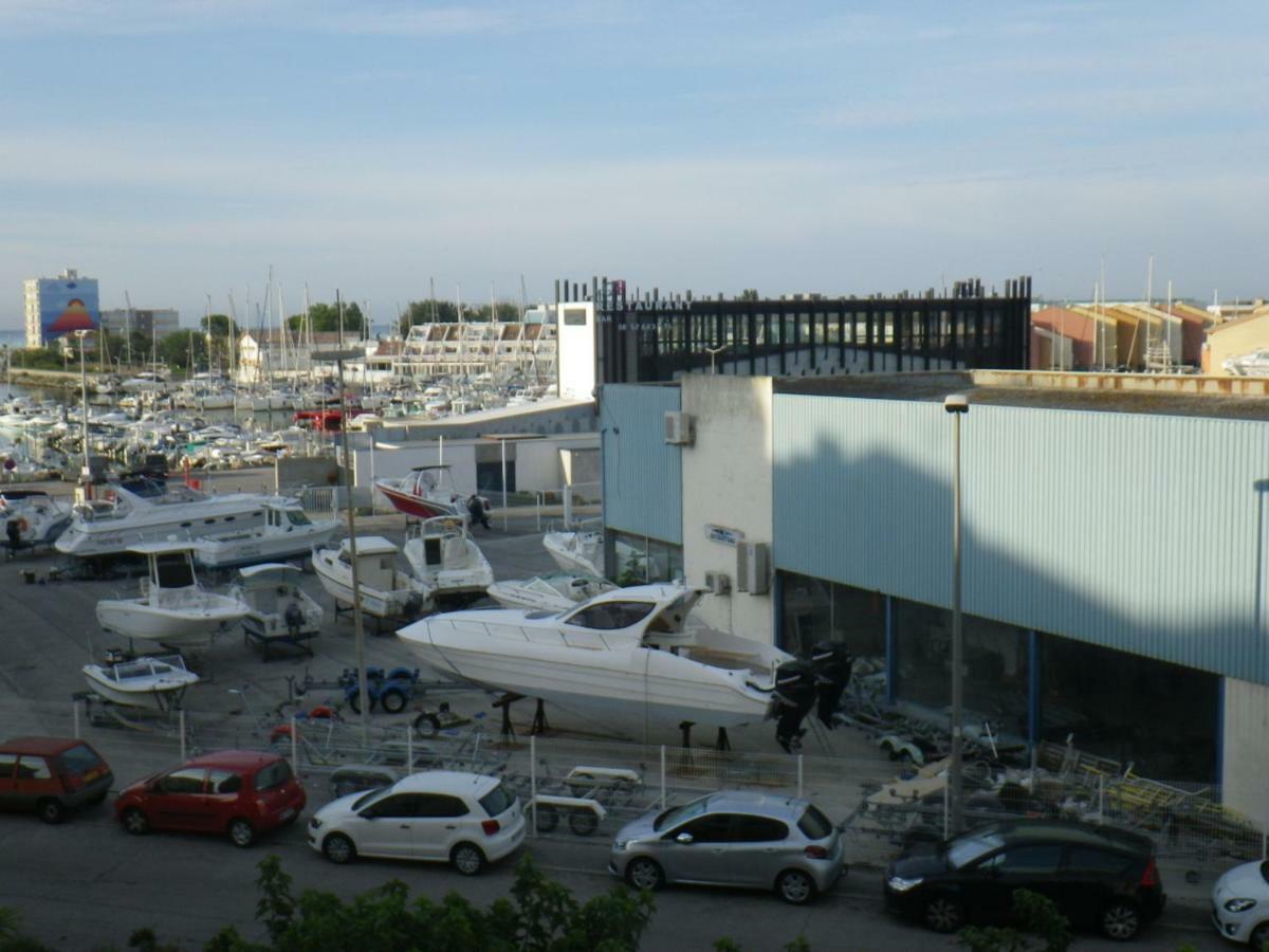 Jolis Studios Vue Sur Mer Port, Etangs Et Canaux Residence Rivercity Carnon-Plage Exterior photo